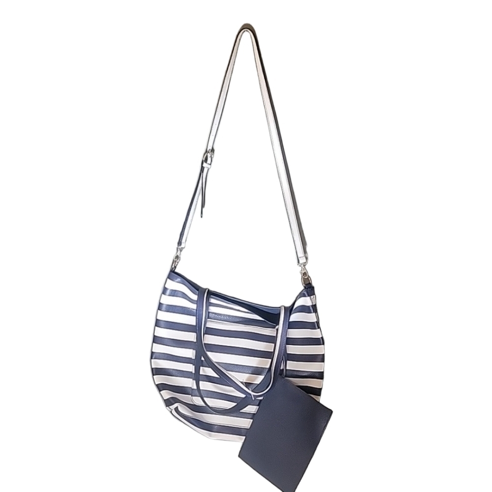 25. NWOT Blue & White Striped purse bag with little coin purse beach bag